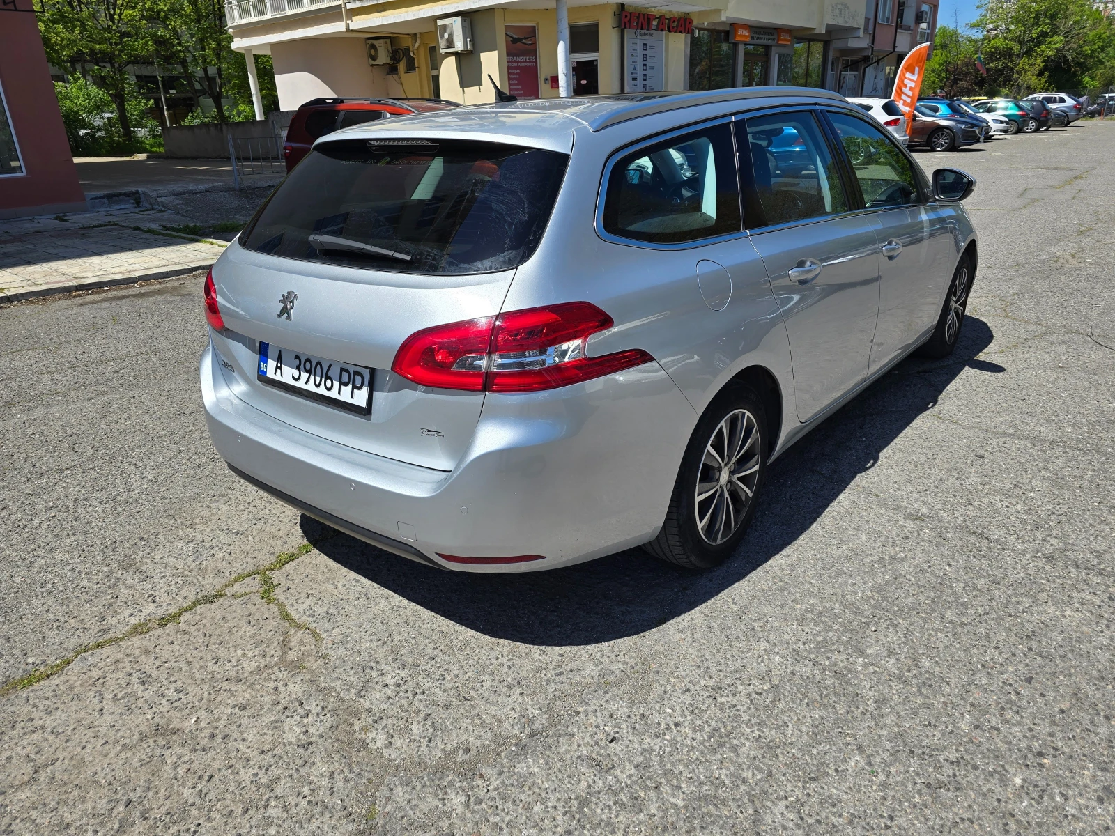 Peugeot 308 1.2 e-THP Allure - изображение 3