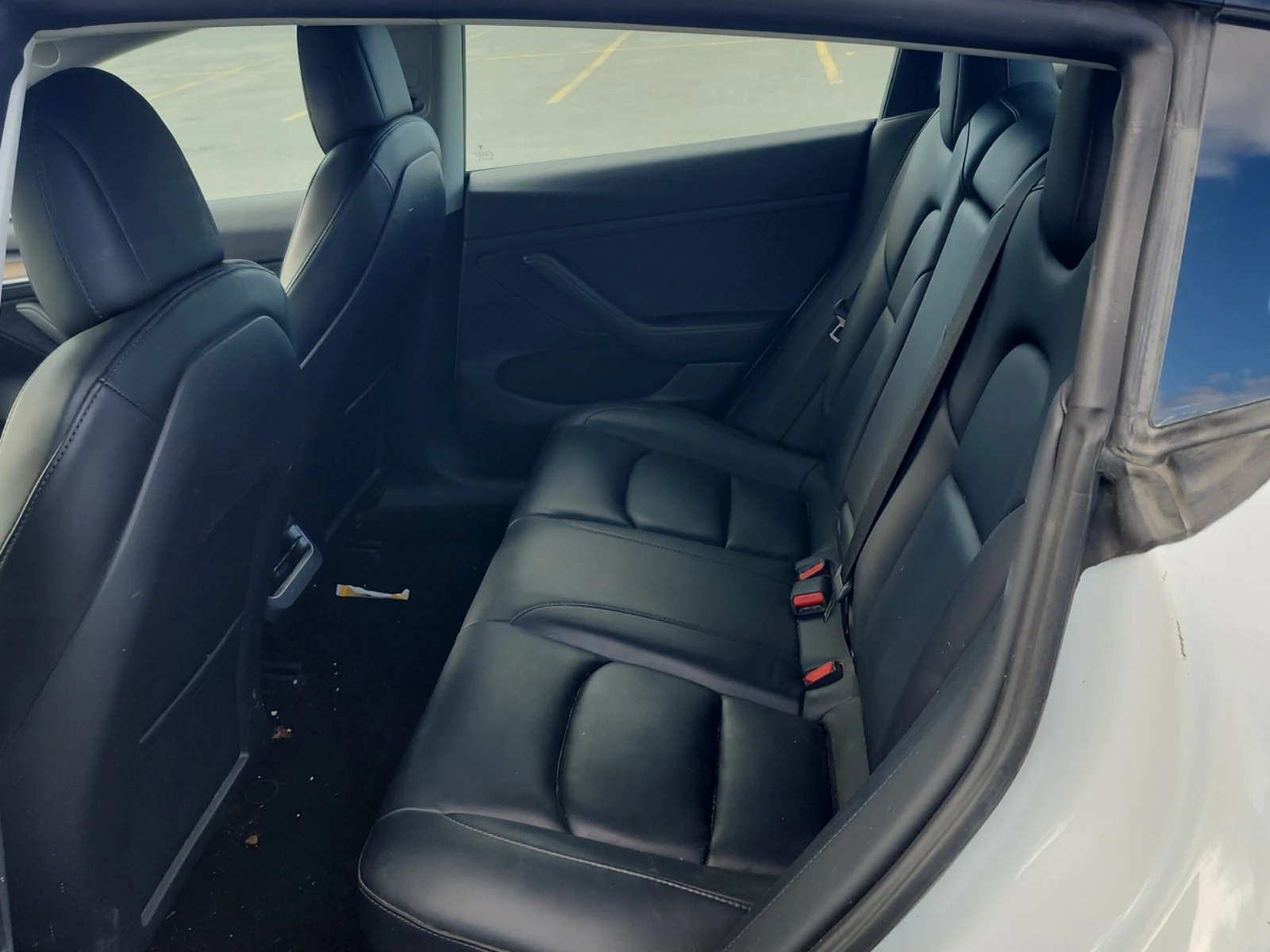 Tesla Model 3  LONG RANGE * CARFAX * БЕЗ ПЪРВОНАЧАЛНА ВНОСКА - изображение 9