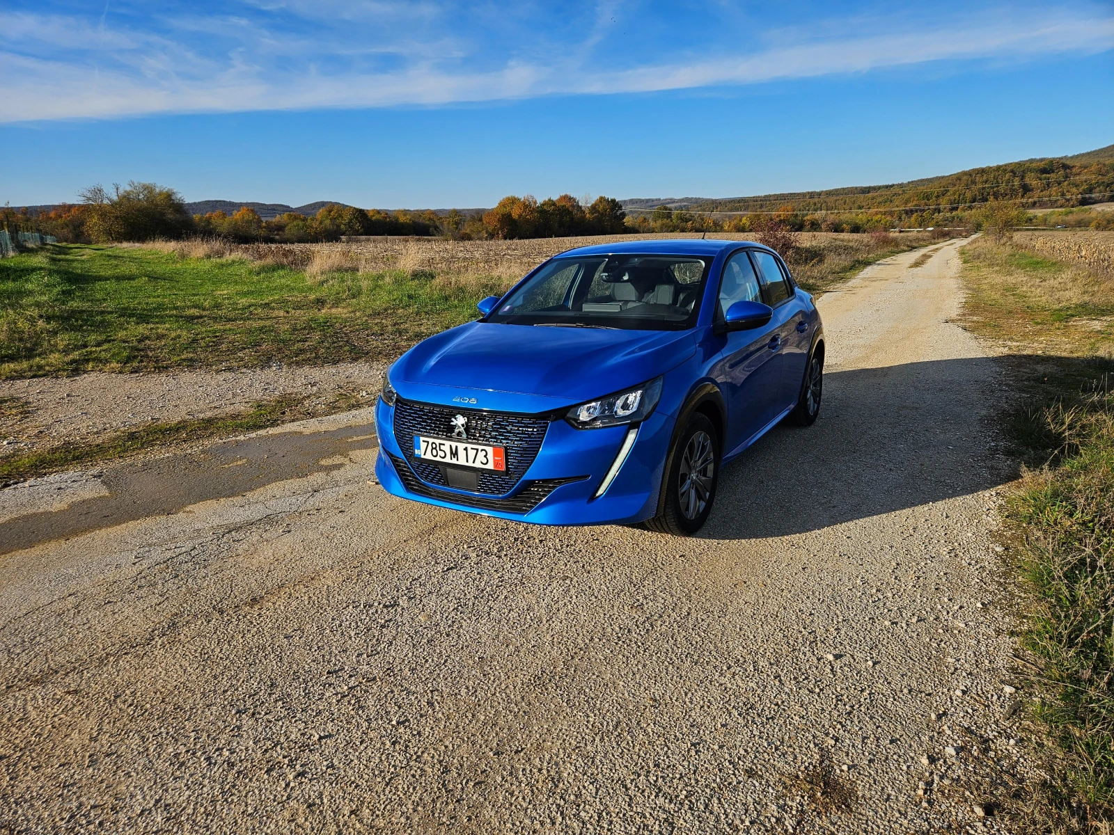 Peugeot 208  ALLURE * 3D * BIG NAVI * Full LED * 50 kWh | Mobile.bg   1