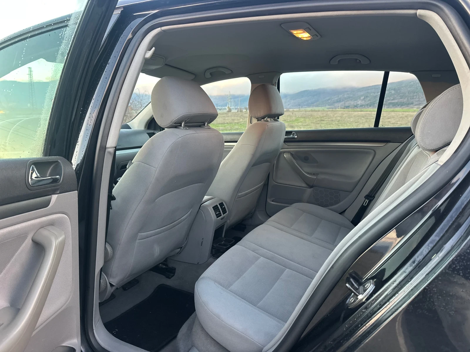 VW Golf 1.9 TDI | Mobile.bg   10