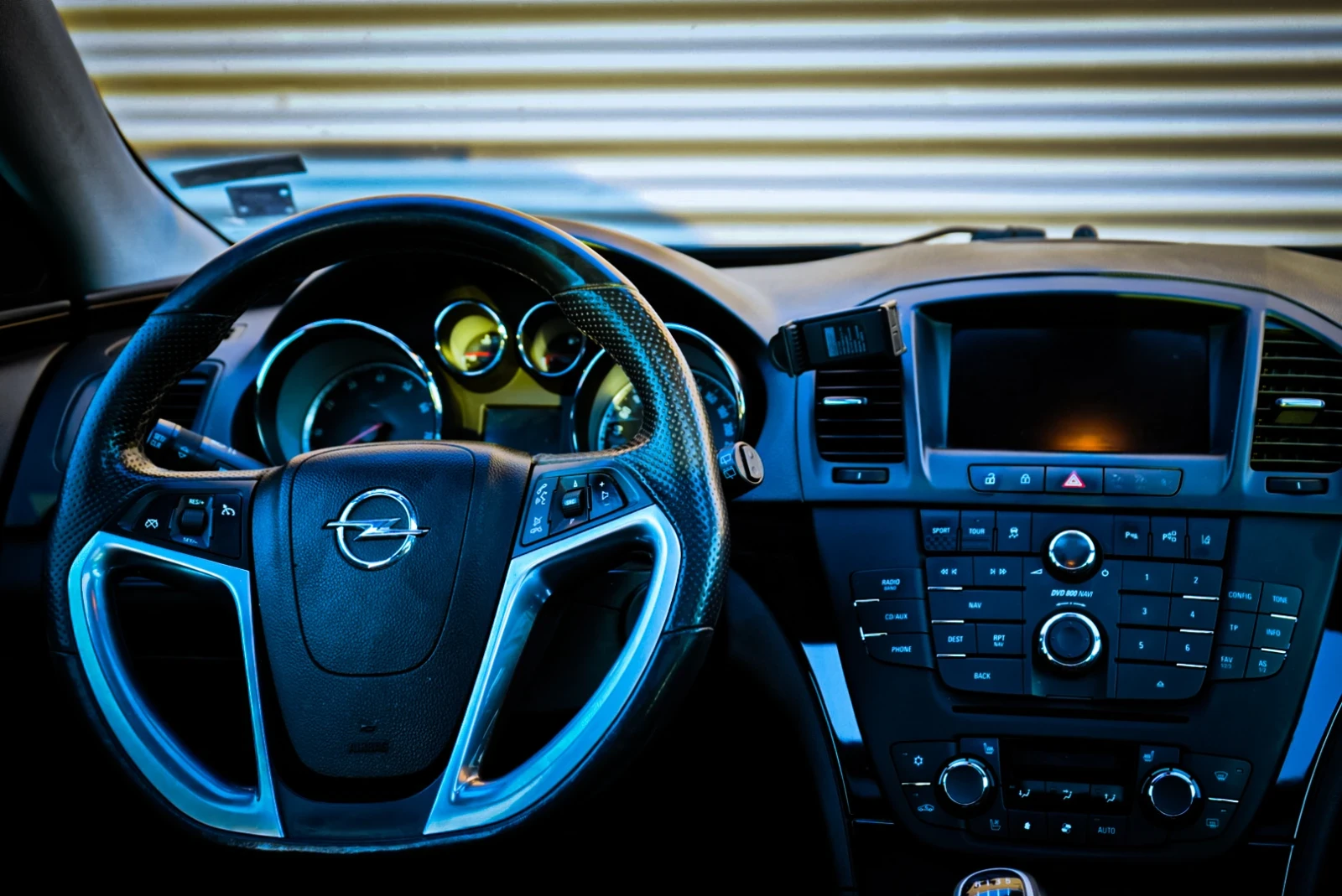 Opel Insignia  - изображение 8