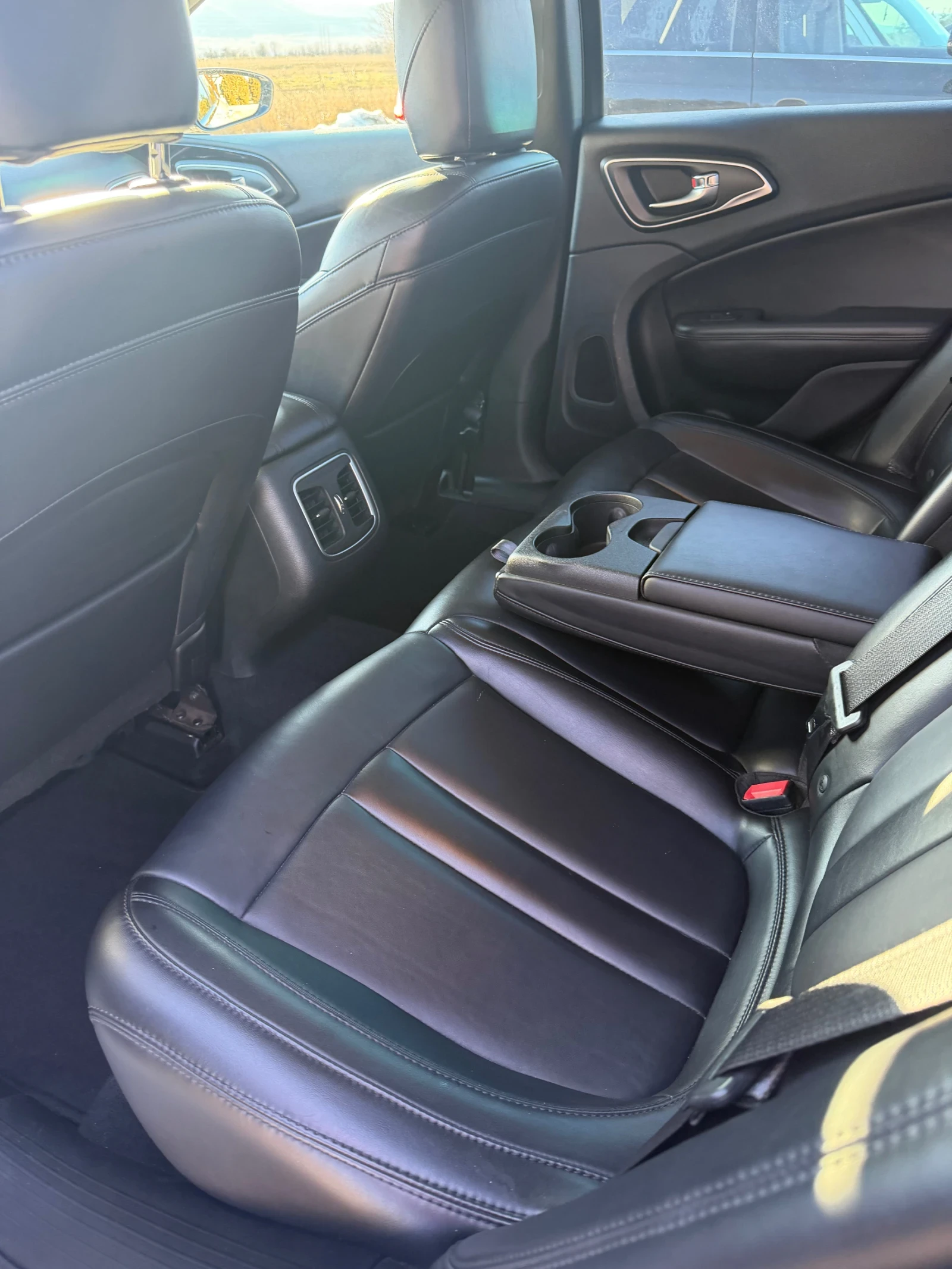 Chrysler 200 c 3.6 V6 - изображение 7