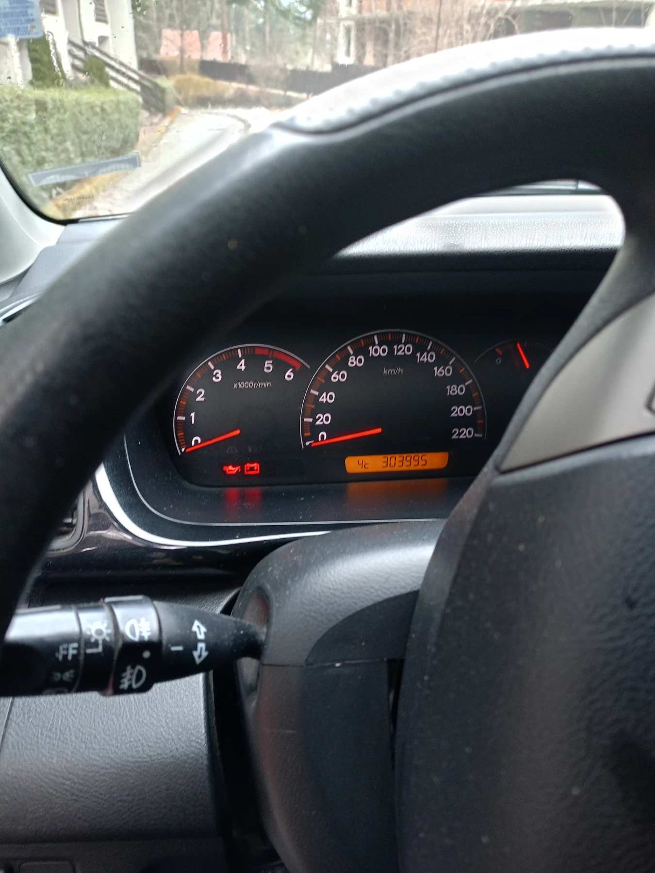 Honda Fr-v, снимка 4 - Автомобили и джипове - 53723780