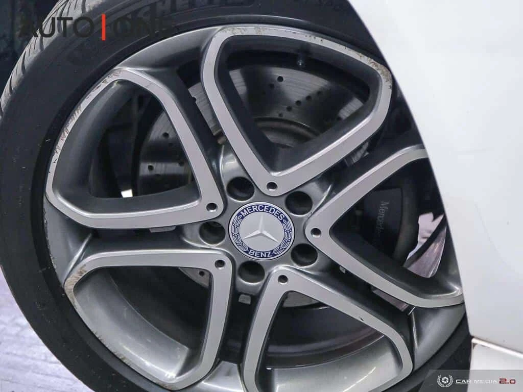 Mercedes-Benz E 400 WAGON * AMG Line * Фиксирана цена до БГ * CARFAX *, снимка 8 - Автомобили и джипове - 54038972