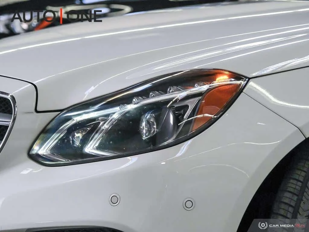 Mercedes-Benz E 400 WAGON * AMG Line * Фиксирана цена до БГ * CARFAX *, снимка 3 - Автомобили и джипове - 54038972