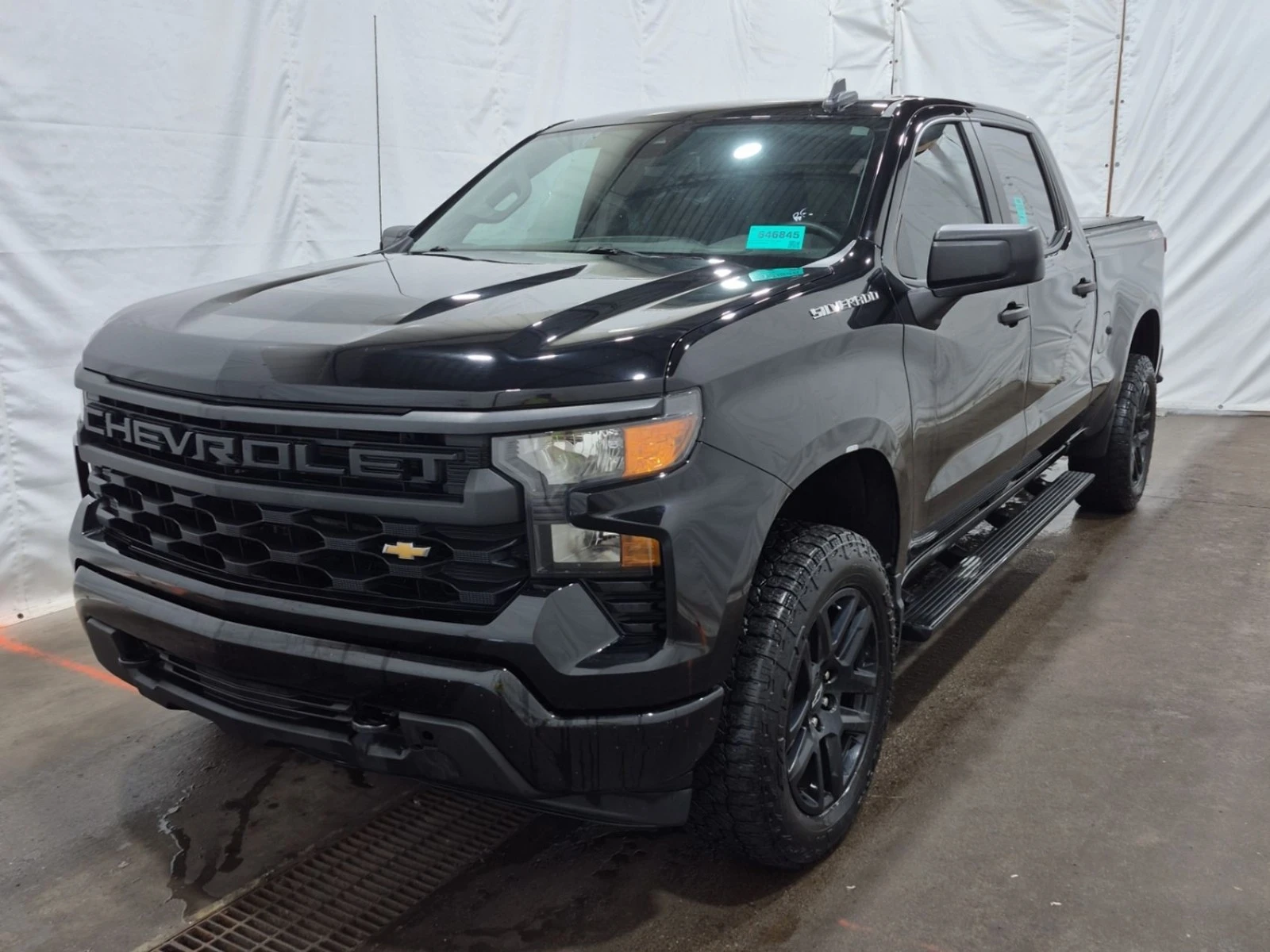 Chevrolet Silverado Custom Value Package/