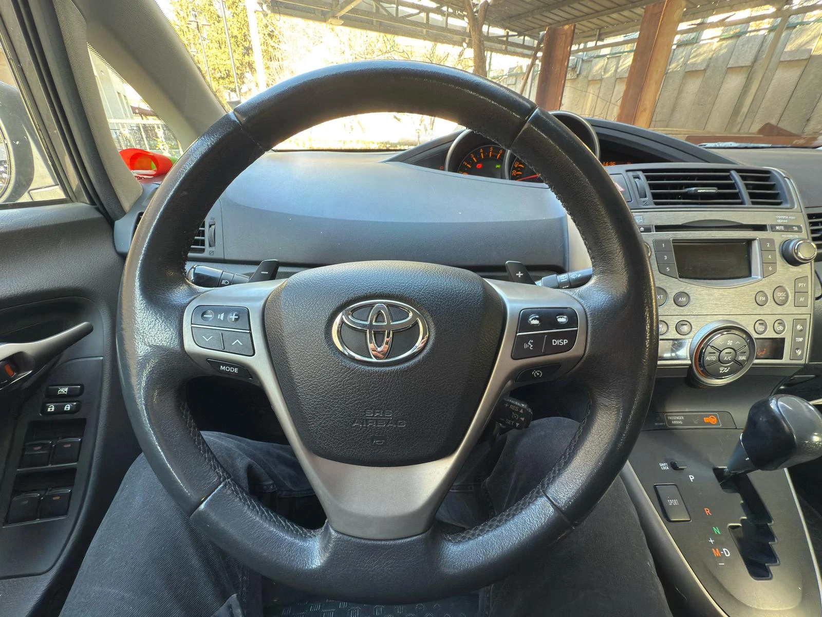 Toyota Verso, снимка 10 - Автомобили и джипове - 54846205