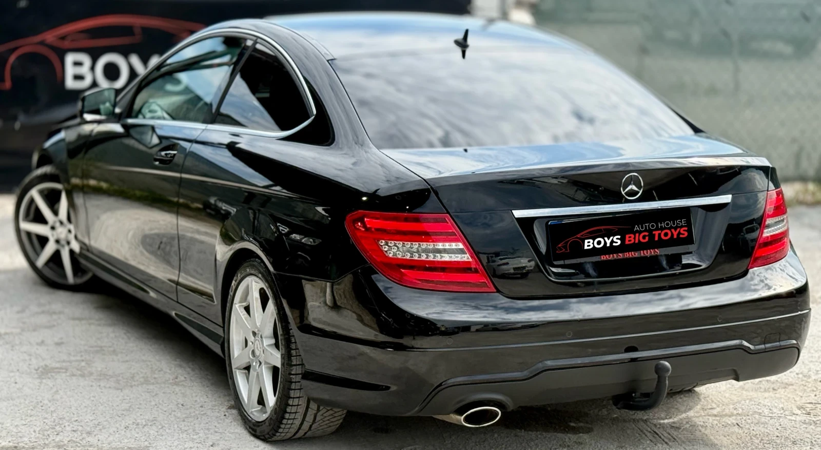 Mercedes-Benz C 220 AMGline* Facelift* Подгрев* Coupe* CDI* Shadowline, снимка 8 - Автомобили и джипове - 55014396