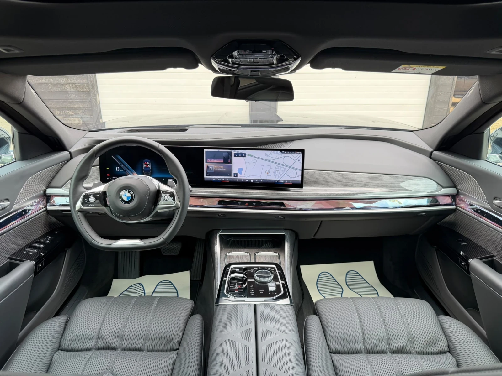 BMW 740 Очакван* Внос, снимка 5 - Автомобили и джипове - 55148528