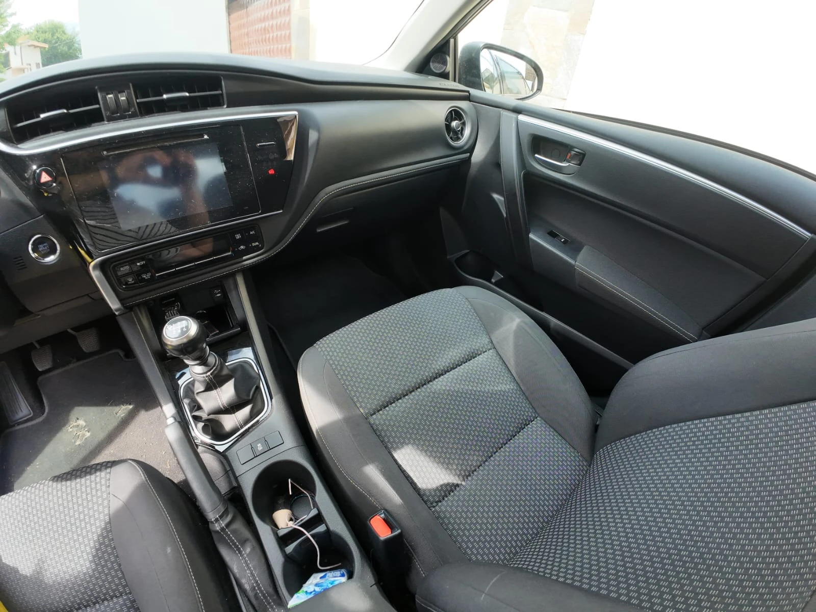 Toyota Corolla 50th Anniversary, снимка 8 - Автомобили и джипове - 55338470
