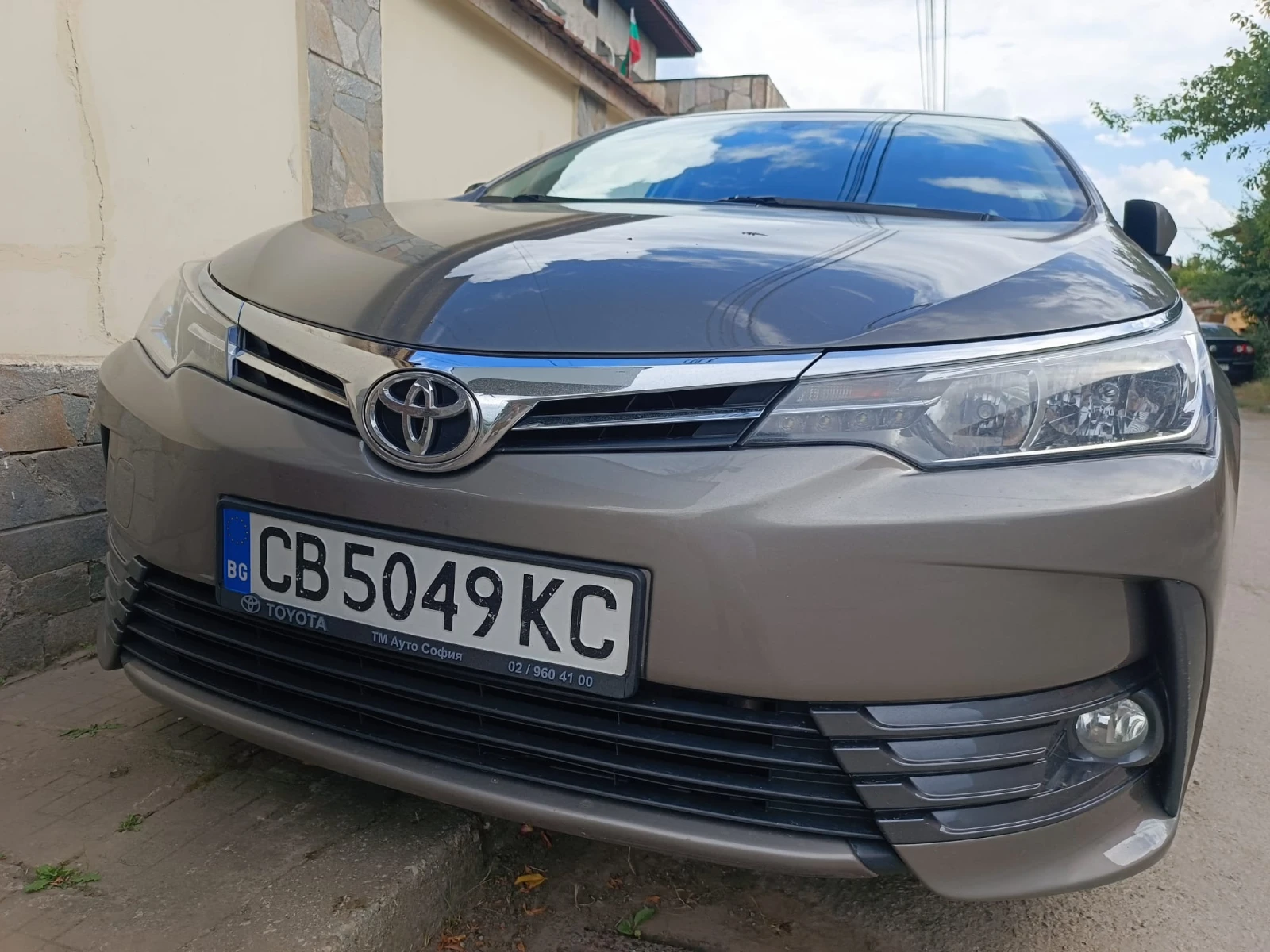 Toyota Corolla 50th Anniversary, снимка 13 - Автомобили и джипове - 55338470
