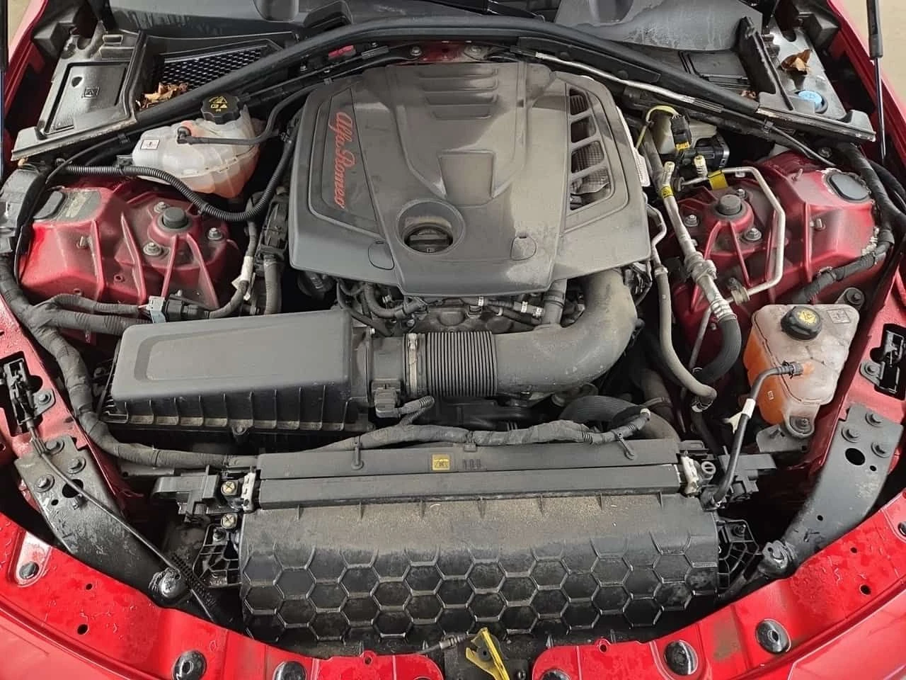 Alfa Romeo Giulia * VELOCE * CARFAX * ОПЦИЯ ЗА ФИНАНСИРАНЕ, снимка 16 - Автомобили и джипове - 55510552