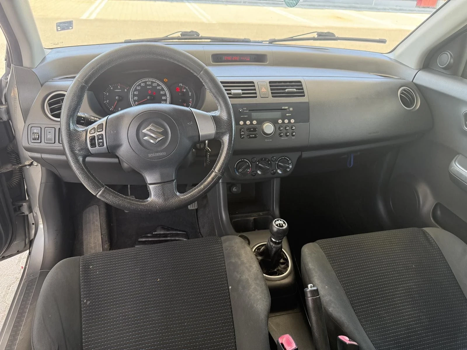 Suzuki Swift, снимка 10 - Автомобили и джипове - 55597185
