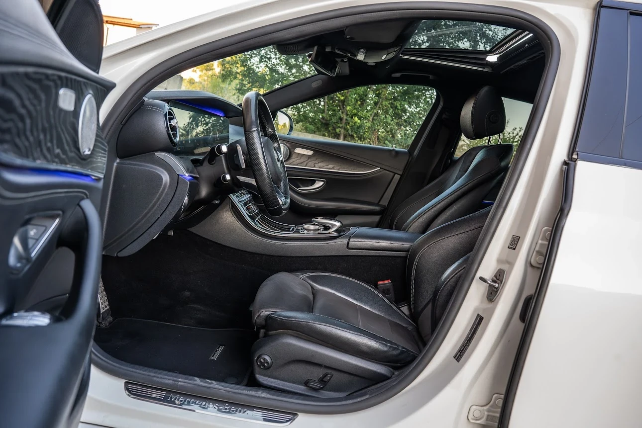 Mercedes-Benz E 220 DIGITAL/BURMESTER/ЗАДНА КАМЕРА/, снимка 9 - Автомобили и джипове - 55657984