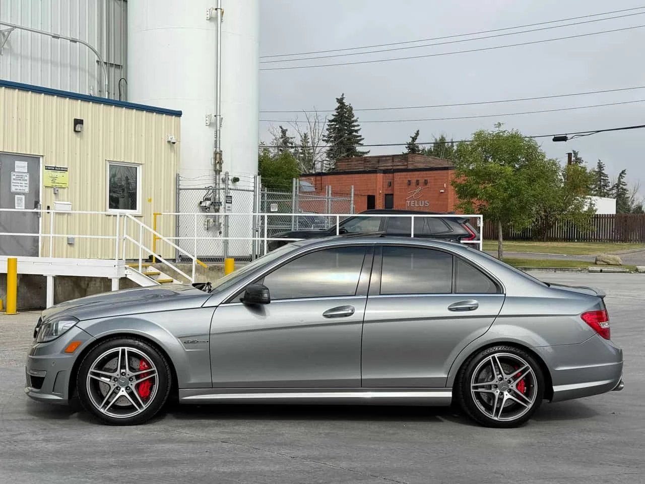 Mercedes-Benz C 63 AMG * АВТОКРЕДИТ БЕЗ ПЪРВОНАЧАЛНА ВНОСКА* , снимка 2 - Автомобили и джипове - 55699068