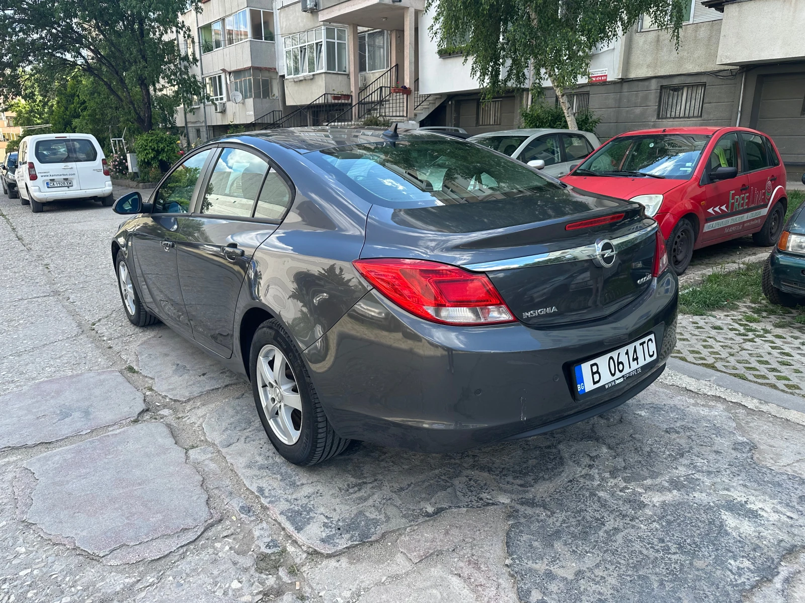 Opel Insignia 1.4 Turbo ecoFLEX 140 к.с., снимка 5 - Автомобили и джипове - 55752784