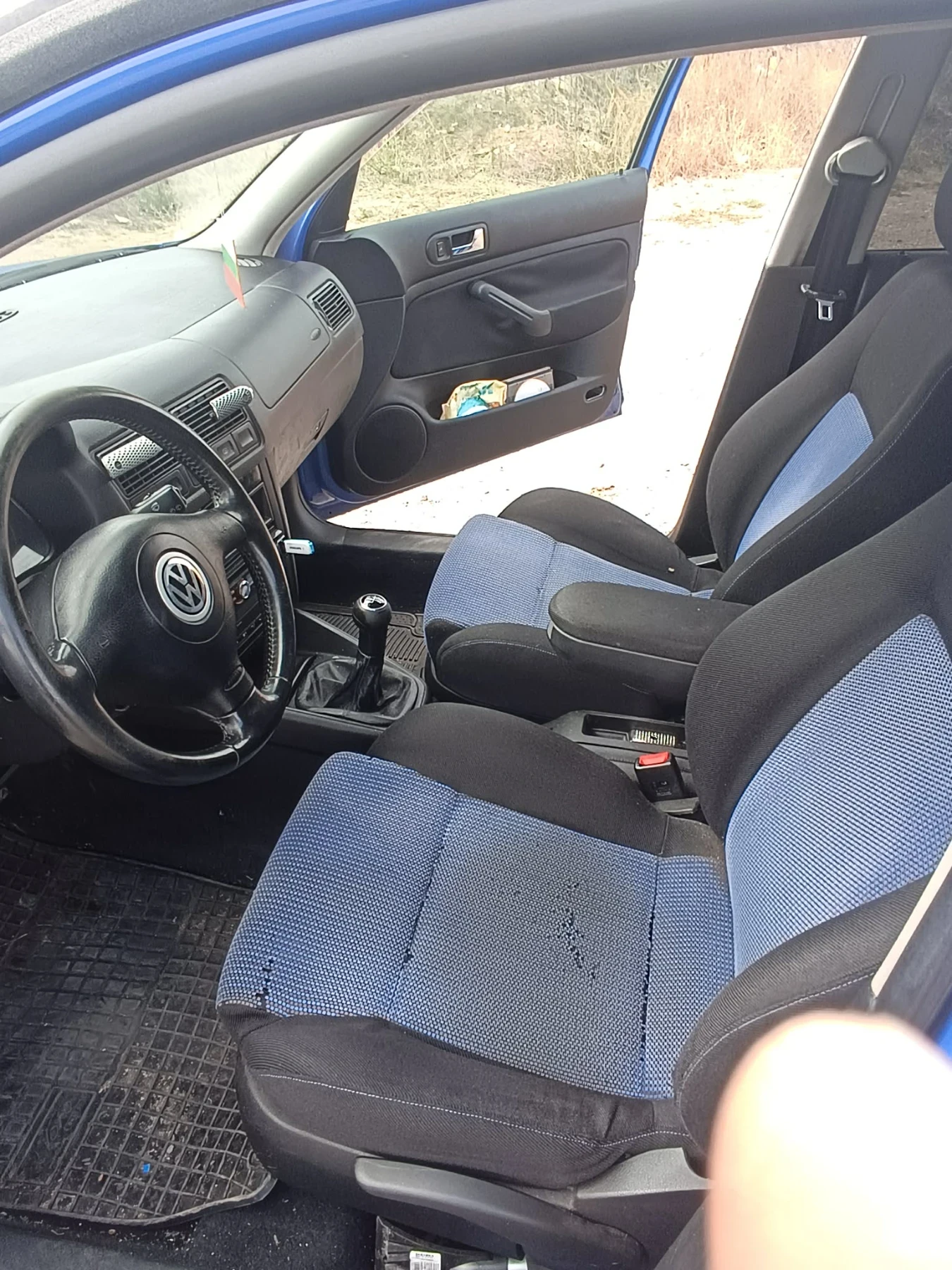 VW Golf, снимка 5 - Автомобили и джипове - 56083296