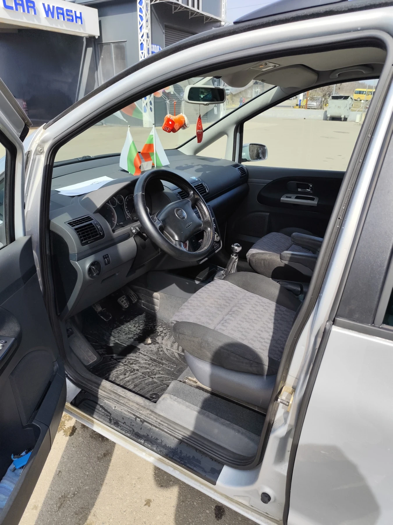 Seat Alhambra, снимка 9 - Автомобили и джипове - 56321253