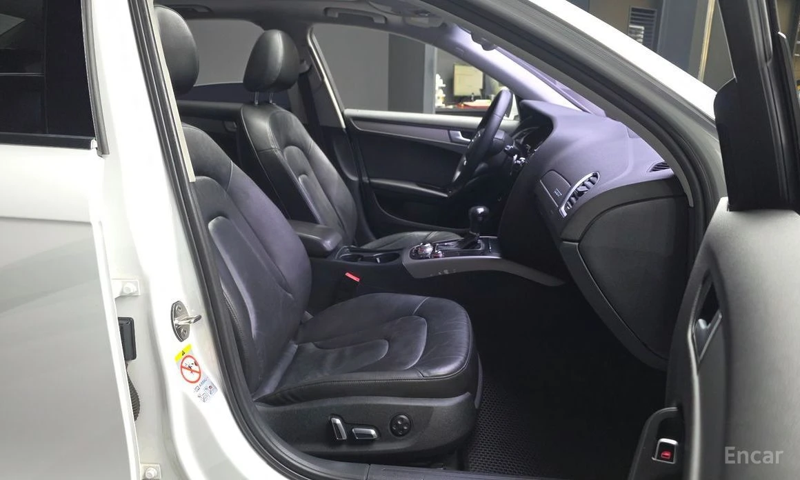 Audi A4, снимка 10 - Автомобили и джипове - 56460897