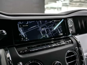 Rolls-Royce Cullinan BESPOKE-AUDIO STARLIGHT HEADLINER TV, снимка 12