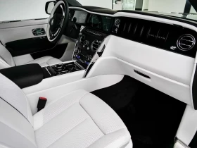 Rolls-Royce Cullinan BESPOKE-AUDIO STARLIGHT HEADLINER TV, снимка 5