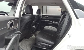 Kia Sorento Gasoline 2.5T 2WD Prestige, снимка 12