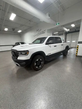 ������ Dodge RAM 1500
