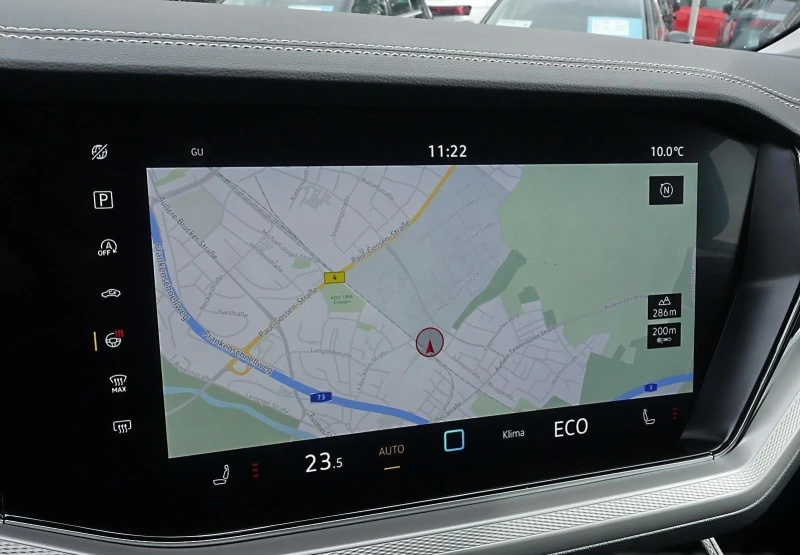 VW Touareg 3.0TDI* 4M* DISTR* MEMORY* LEDER* NAVI* CAM* , снимка 7 - Автомобили и джипове - 52086739