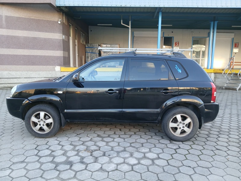 Hyundai Tucson, снимка 4 - Автомобили и джипове - 52885887