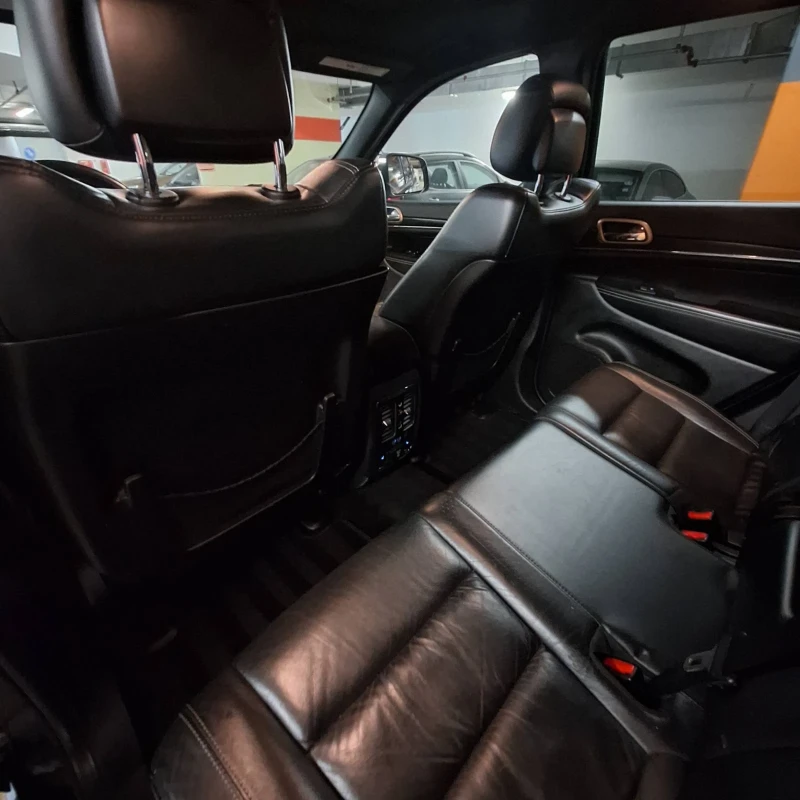 Jeep Grand cherokee, снимка 14 - Автомобили и джипове - 53033648