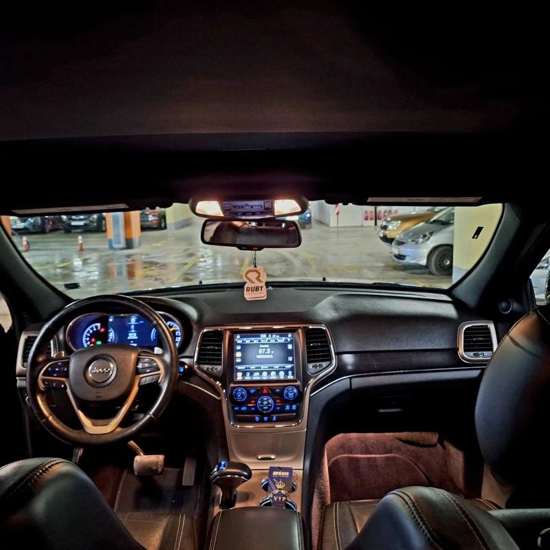 Jeep Grand cherokee, снимка 8 - Автомобили и джипове - 53033648
