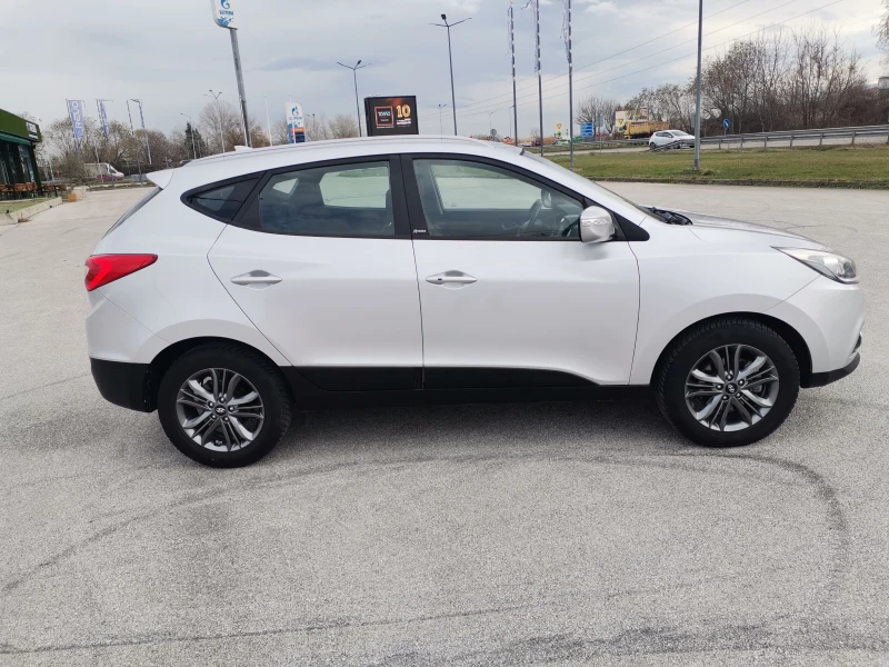 Hyundai IX35 1, 7cdti klima, снимка 8 - Автомобили и джипове - 53053650