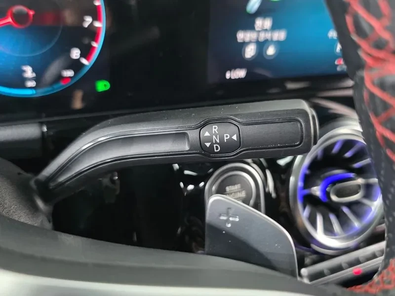 Mercedes-Benz GLA 250 4MATIC/ PANO/ DIST/ �������/ ����� | Mobile.bg � ����������� 9