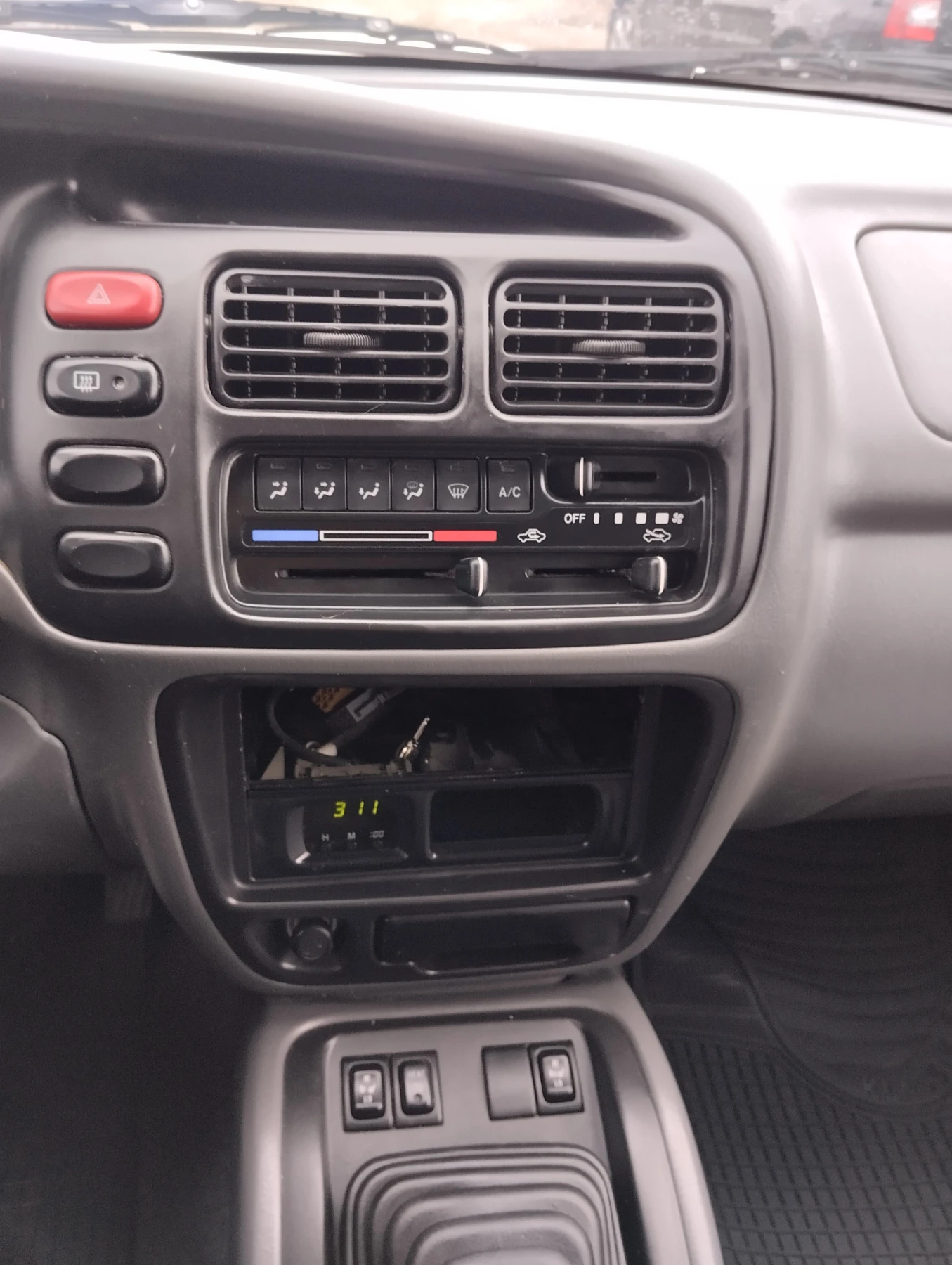 Suzuki Grand vitara 2.0 Disel 109 hp  | Mobile.bg — изображение 15