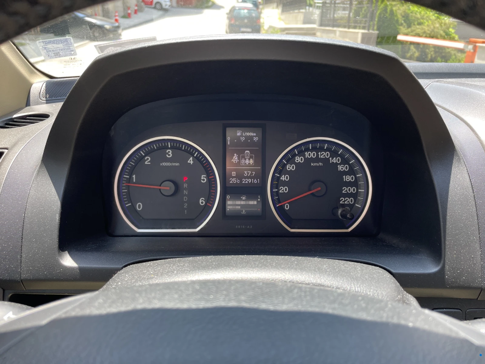 Honda Cr-v Elegance - изображение 2