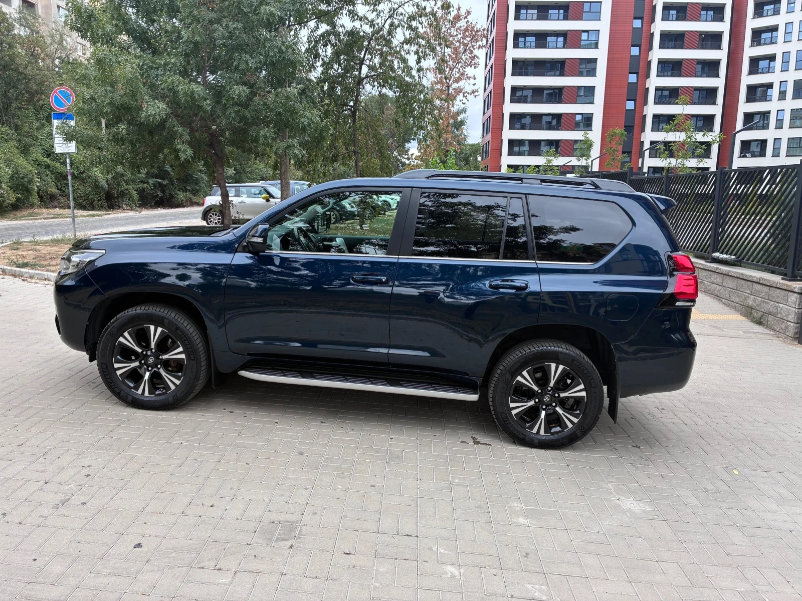 Toyota Land cruiser 150 - изображение 4