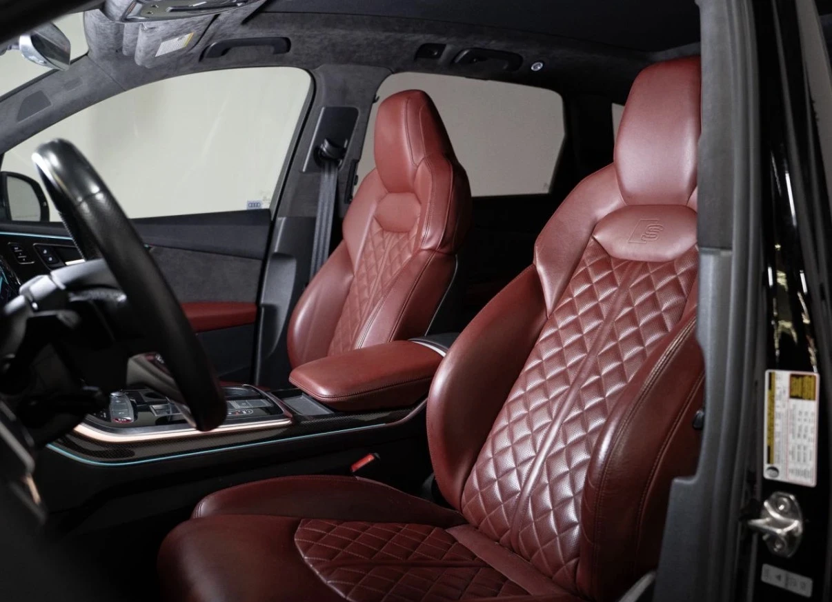 Audi SQ7 PREMIUM PLUS * * 7 МЕСТА * * B&O * * CLEAN CARFAX  - изображение 7