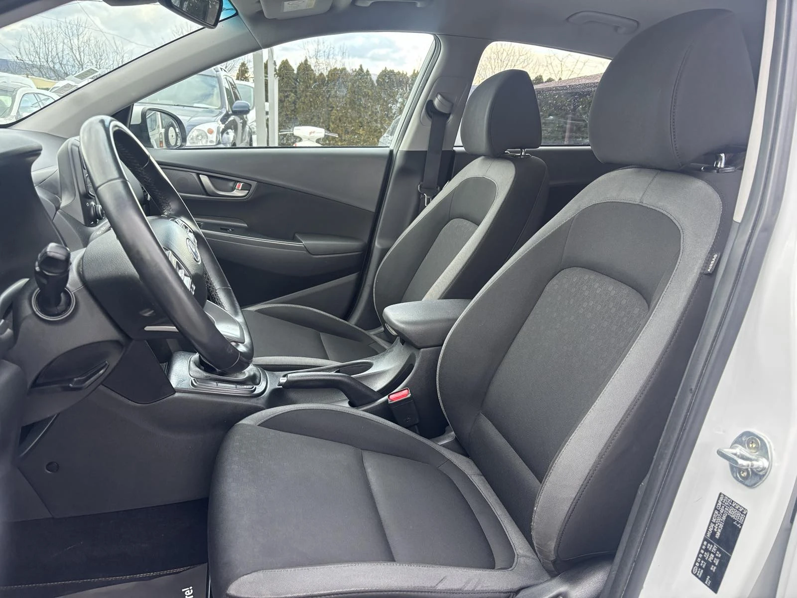 Hyundai Kona 1.6 , Euro 6, Нов Внос - изображение 10