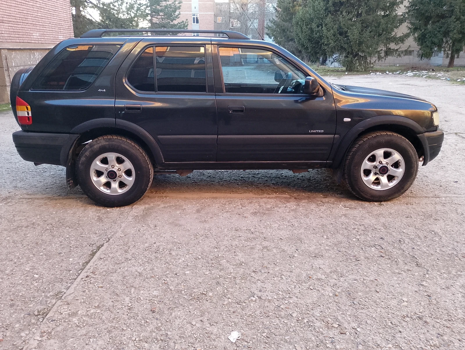 Opel Frontera, снимка 11 - Автомобили и джипове - 53716823