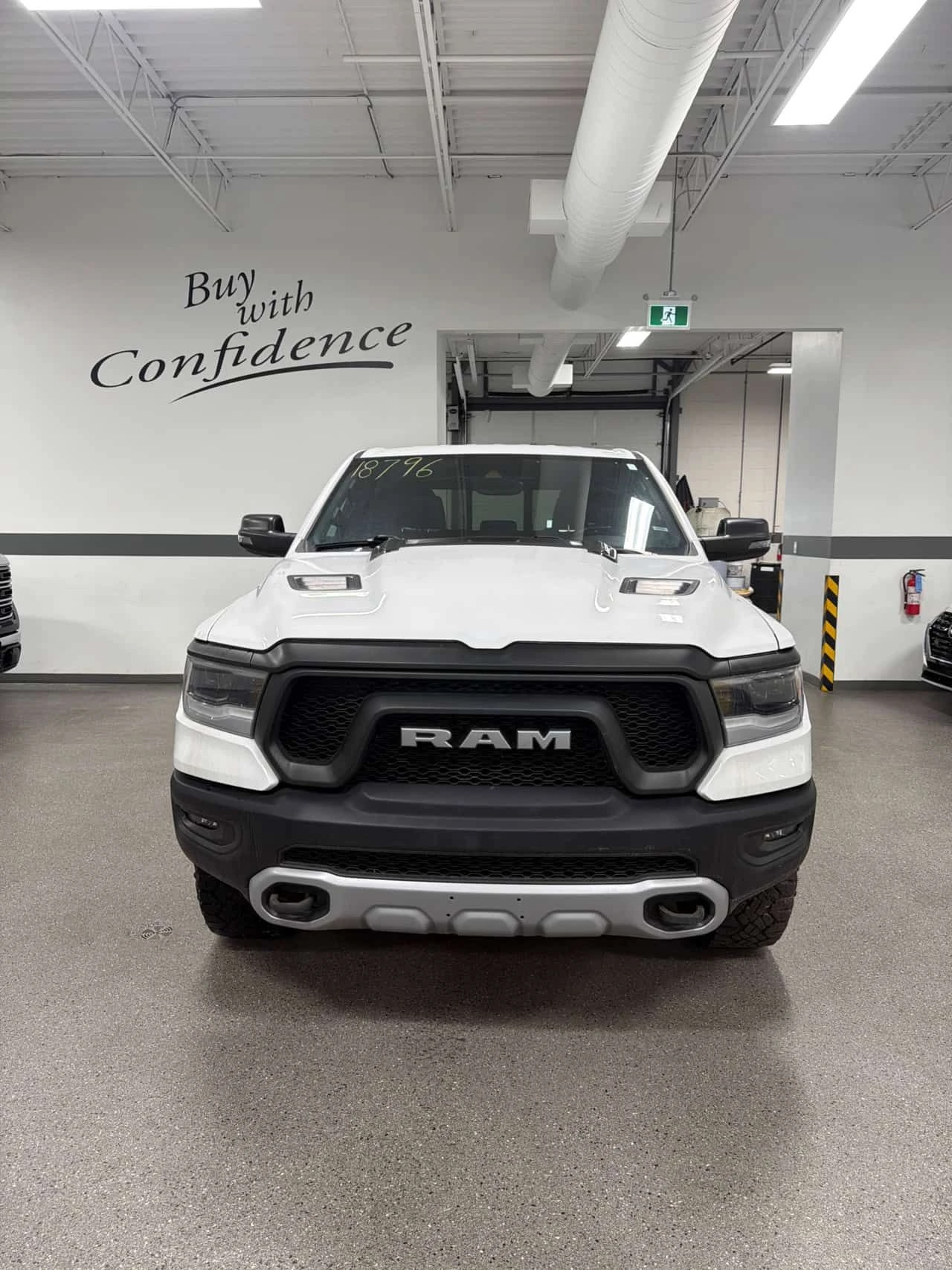 Dodge RAM 1500 * Rebel * ПОДГРЕВ* KEYLESS* , снимка 6 - Автомобили и джипове - 54320975