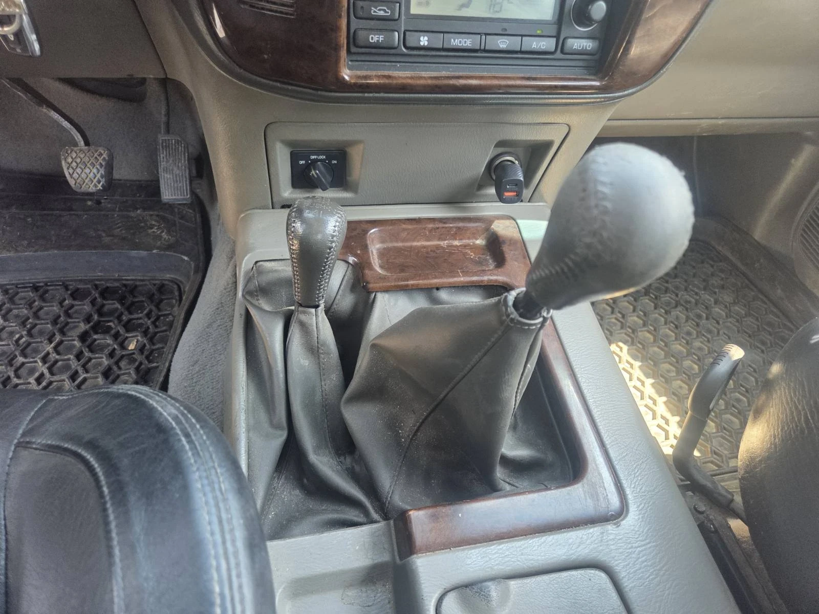 Nissan Patrol 2.8 TDi Y61, снимка 7 - Автомобили и джипове - 54990966