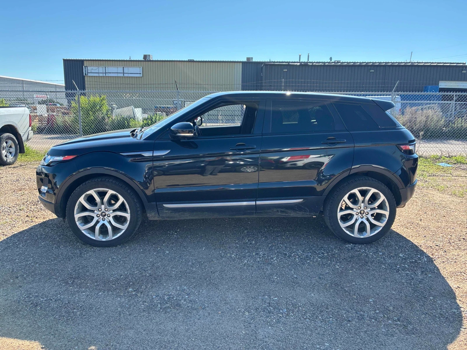 Land Rover Range Rover Evoque Pure Premium* ПОДГРЕВ* ШИБИДАХ, снимка 4 - Автомобили и джипове - 55199809