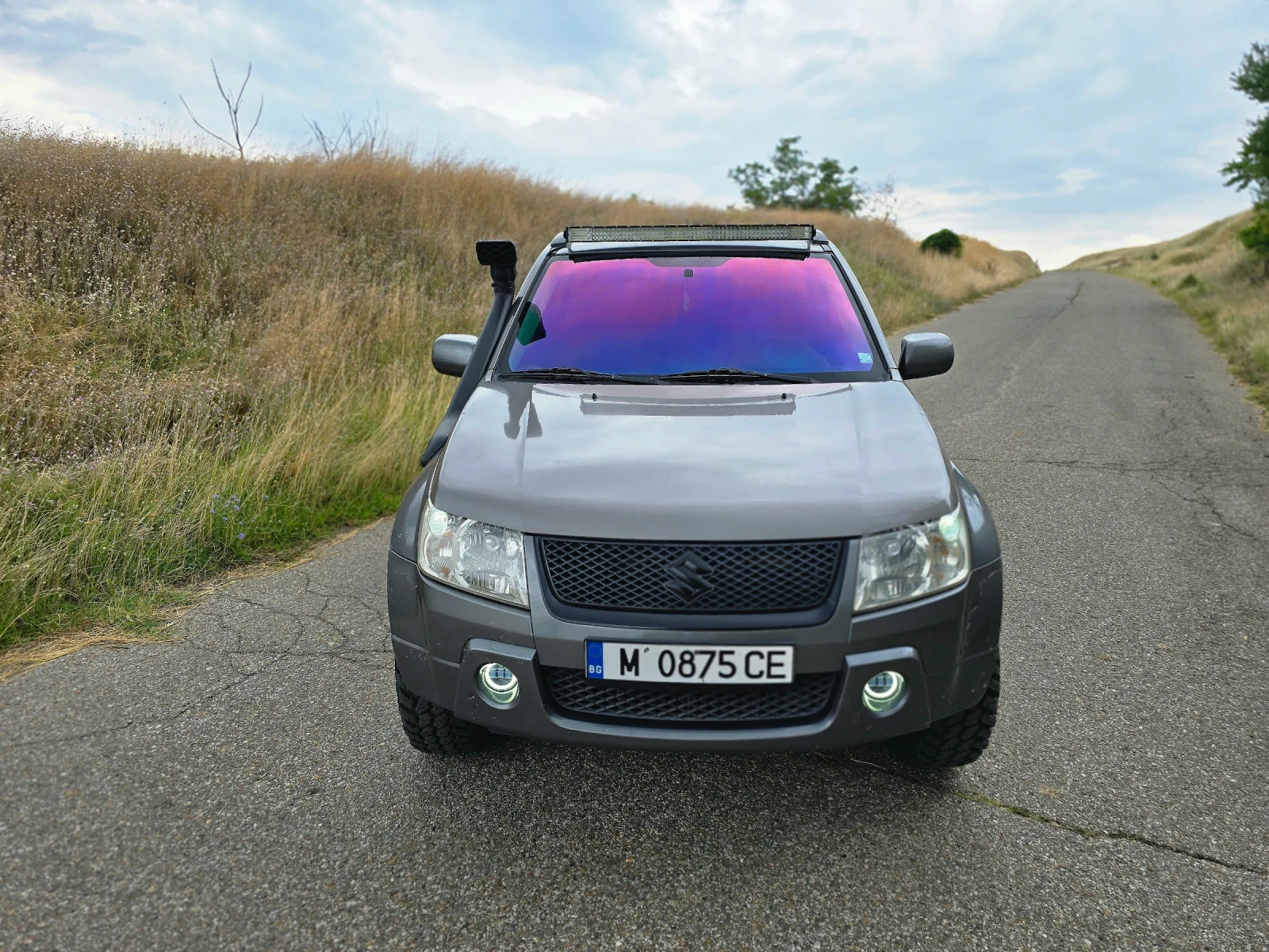 Suzuki Grand vitara 1.9 DDIS, снимка 2 - Автомобили и джипове - 55378336