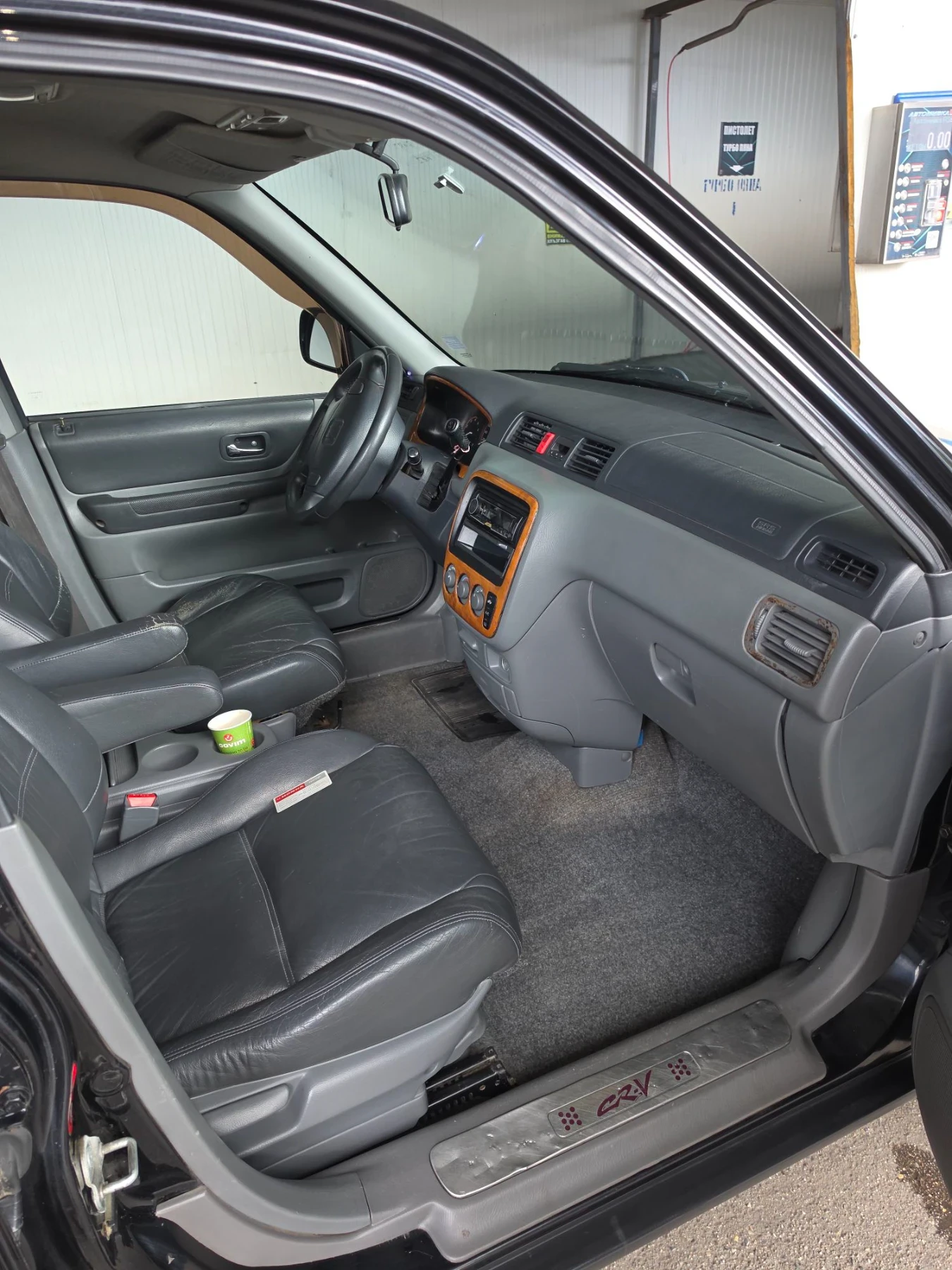 Honda Cr-v Автомат Газ, снимка 6 - Автомобили и джипове - 55657403