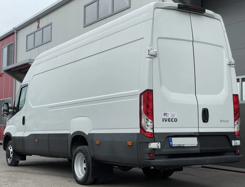 Iveco Daily Б категория , снимка 3 - Бусове и автобуси - 46383950