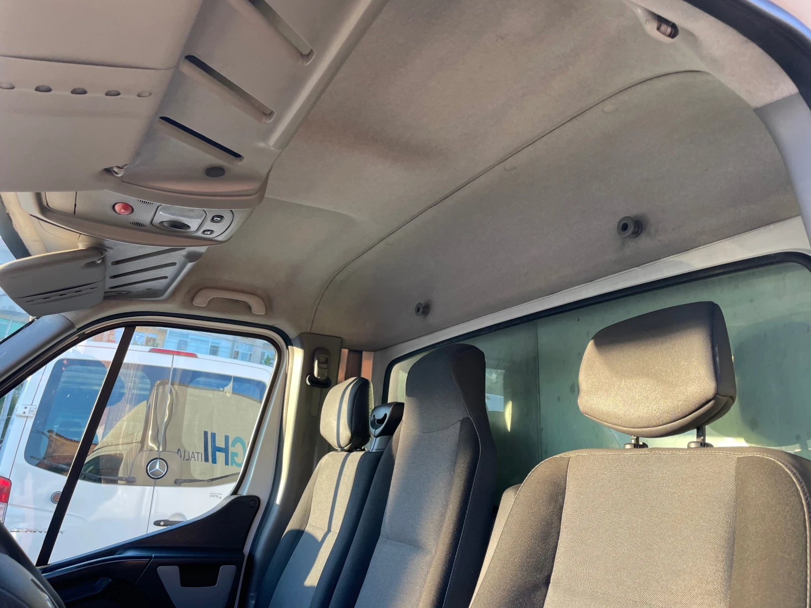 Renault Master 2.3dci/3.5t/4.50m/ Б категория/ ПАДАЩ БОРД, снимка 15 - Бусове и автобуси - 56160628