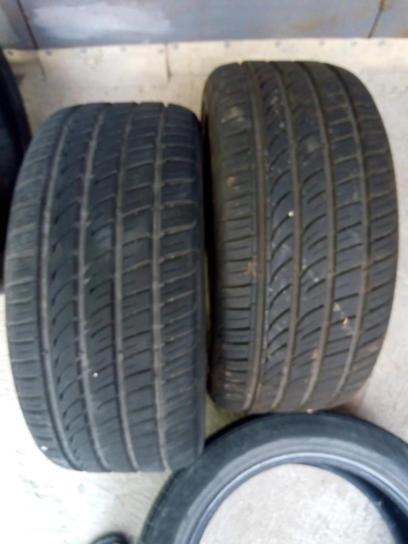 Гуми Летни 245/45R17, снимка 4 - Гуми и джанти - 49087059