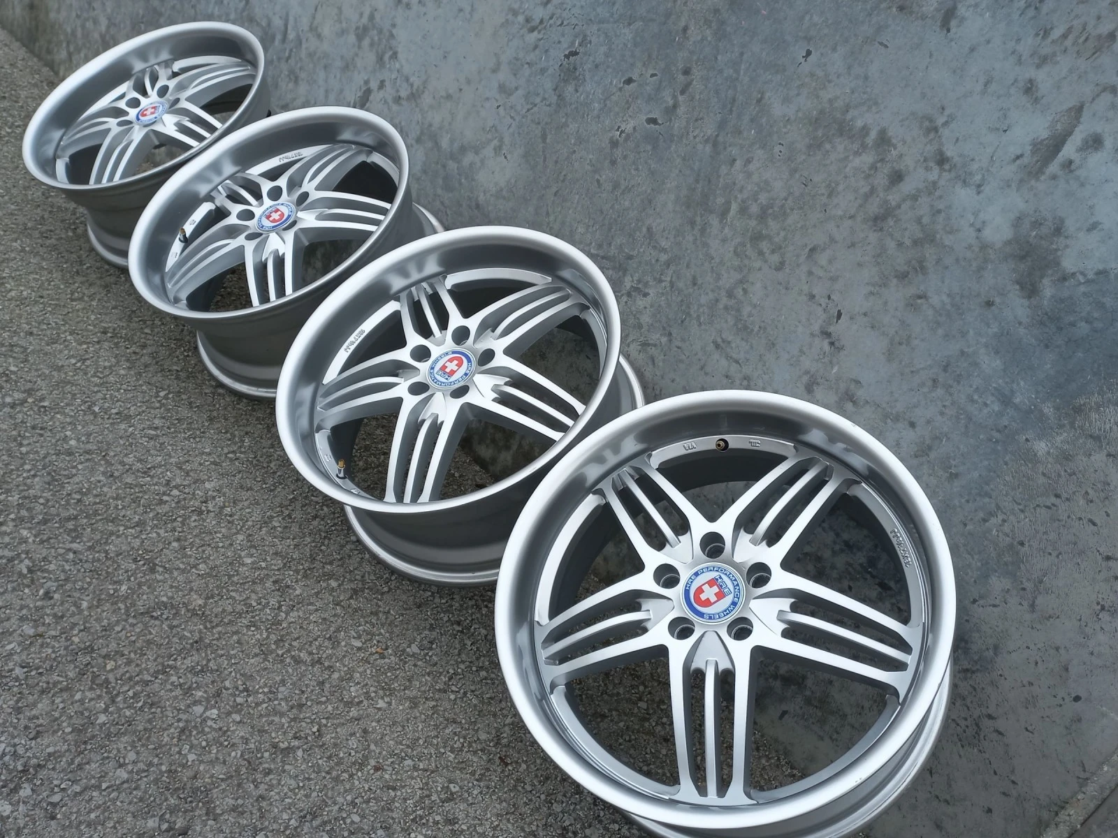   Volvo | Mobile.bg   6