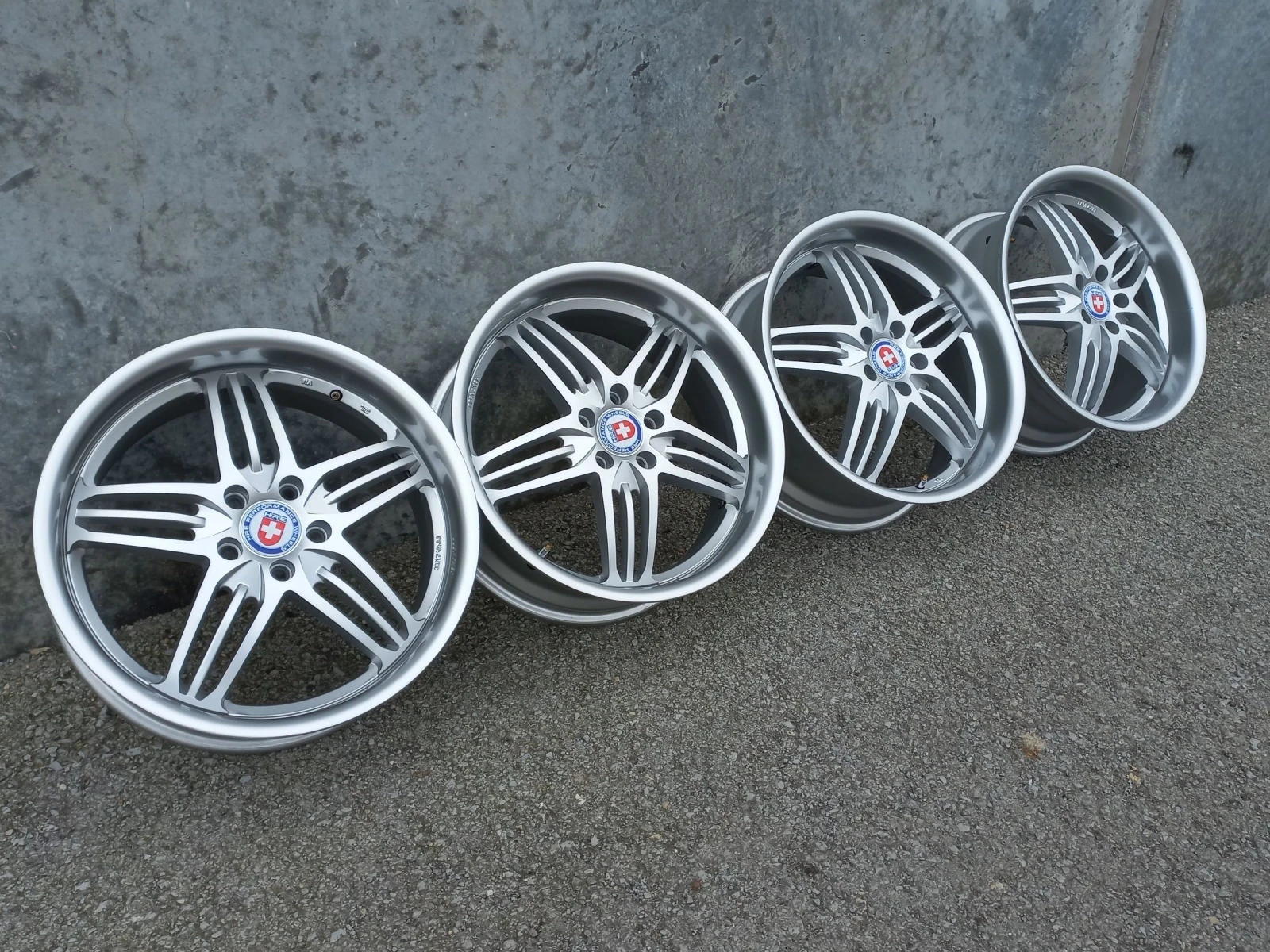   Volvo | Mobile.bg   14