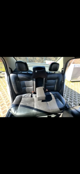 Opel Astra Седан, снимка 7